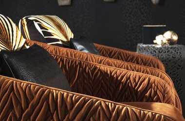 Từ một chất liệu cơ bản đến biểu tượng